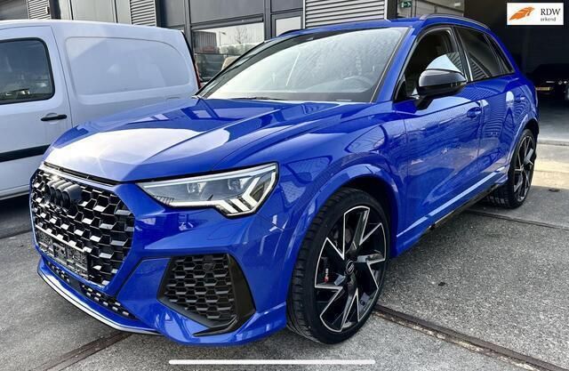 Blauw Gebruikt 2020 Audi RS Q3 S-Line SUV | € 53.950 (Goede deal) - Afbeelding 1/4