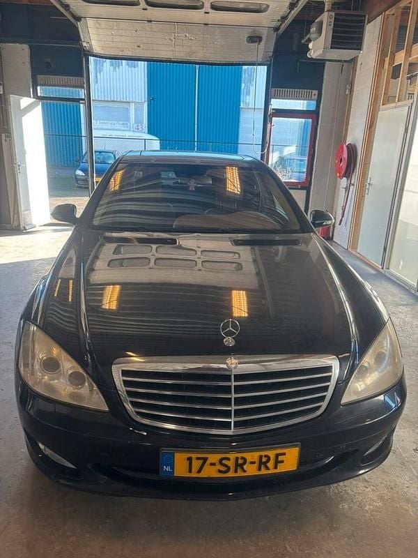 Occasion 2006 Mercedes S500 Sedan | € 7.500 (Goede deal) - Afbeelding 1/4