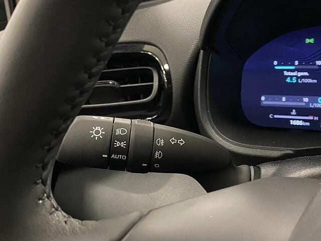 Occasion Toyota Yaris Edition 131 PK (96 kW) 2024 Blauw Hatchback