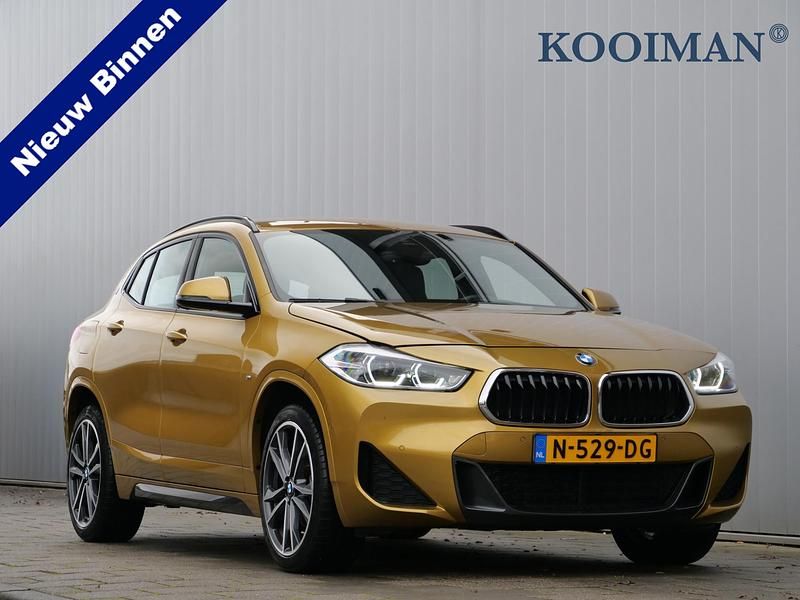 Geel Gebruikt 2020 BMW X2 Executive SUV | € 24.450 (Eerlijke prijs) - Afbeelding 1/4