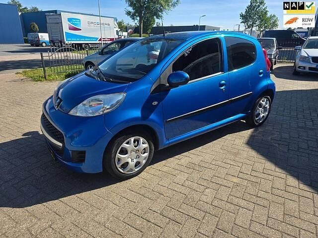 Blauw Gebruikt 2010 Peugeot 107 Hatchback | € 1.999 (Eerlijke prijs) - Afbeelding 1/4