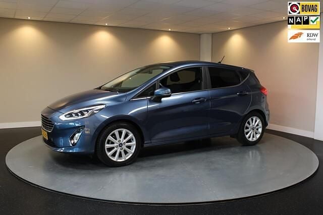 Blauw Gebruikt 2020 Ford Fiesta Titanium Hatchback | € 9.940 (Super prijs) - Afbeelding 1/4