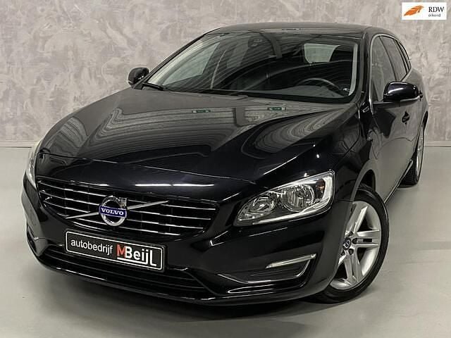 Zwart Gebruikt 2015 Volvo V60 Momentum Stationwagen | € 8.995 (Super prijs) - Afbeelding 1/4