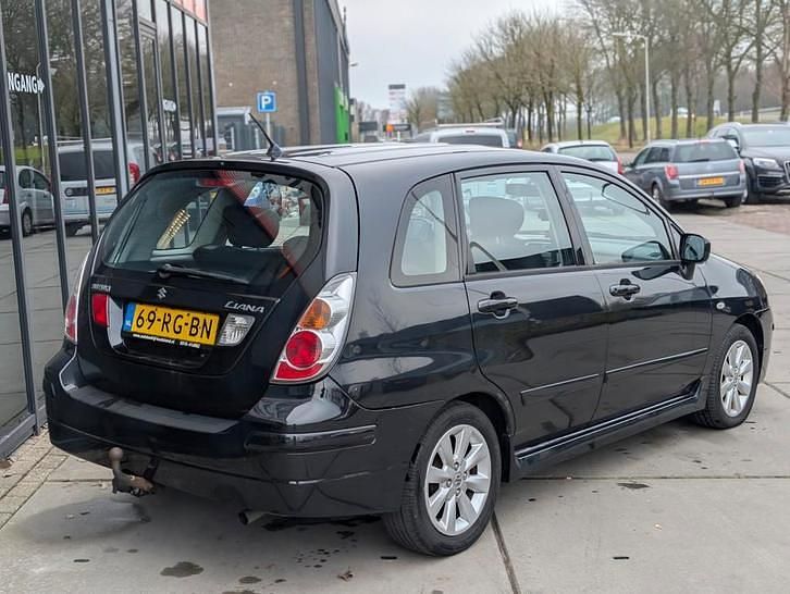Occasion Suzuki Liana Exclusive 106 PK (77 kW) 2005 Zwart (metallic) Hatchback