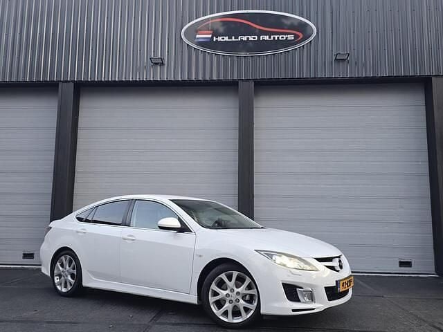 Wit (metallic) Gebruikt 2010 Mazda 6 Hatchback | € 4.750 (Goede deal) - Afbeelding 1/4
