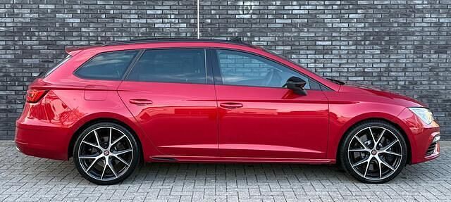Occasion Seat Leon ST 4Drive 301 PK (221 kW) 2019 Rood Stationwagen