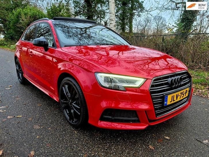 Gebruikt 2020 Audi A3 S-Line | € 24.950 (Super prijs) - Afbeelding 1/4