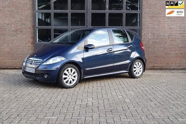 Blauw Gebruikt 2005 Mercedes A150 Elegance MPV | € 3.500 (Eerlijke prijs) - Afbeelding 1/4