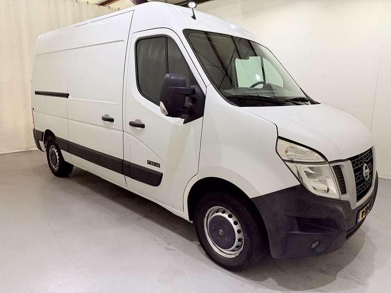 Wit Gebruikt 2012 Nissan NV400 Acenta Van | € 5.600 - Afbeelding 1/4