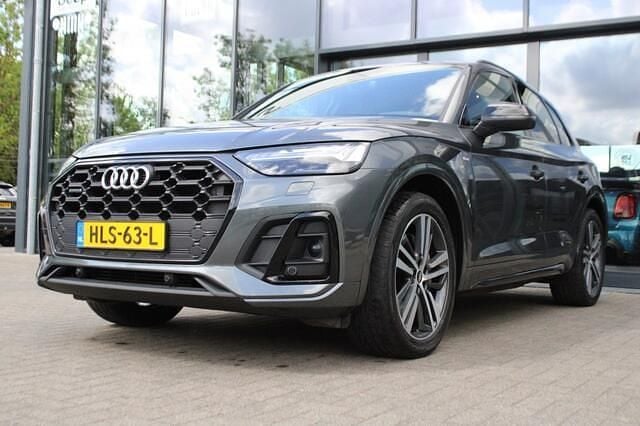 Grijs Gebruikt 2021 Audi Q5 S-Line SUV | € 44.950 (Eerlijke prijs) - Afbeelding 1/4