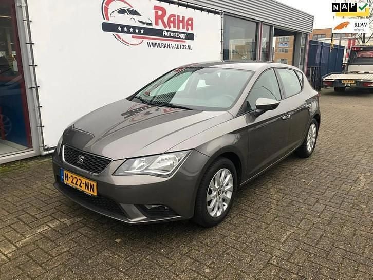 Gebruikt 2014 Seat Leon ST Style Stationwagen | € 6.500 (Super prijs) - Afbeelding 1/4