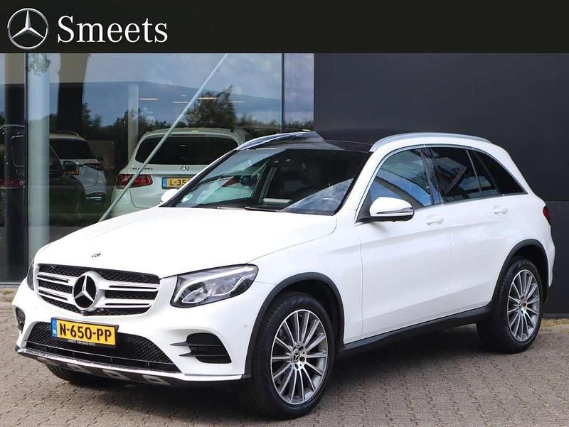 Wit Gebruikt 2018 Mercedes GLC250 Premium Plus SUV | € 32.444 (Eerlijke prijs) - Afbeelding 1/4