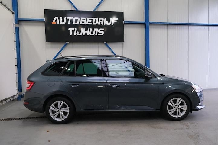 Occasion Skoda Fabia Style 95 PK (69 kW) 2019 Grijs (metallic) Stationwagen