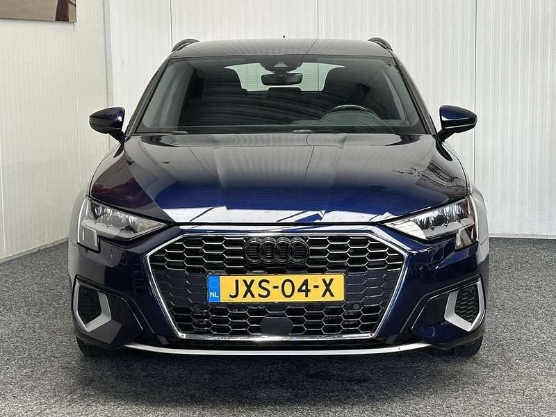 Occasion Audi A3 Sportback e-tron 2022 Blauw (metallic) Hatchback