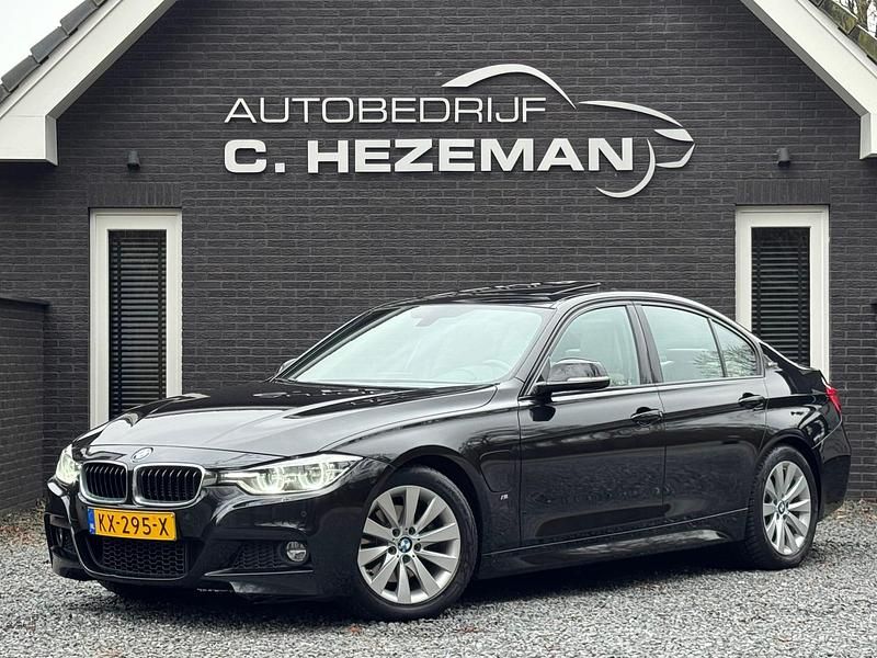 Occasion BMW 330 Executive 184 PK (135 kW) 2016 Zwart Sedan