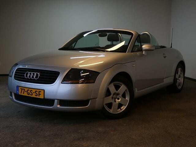 Grijs Gebruikt 2001 Audi TT Roadster Comfort Cabriolet | € 9.950 (Goede deal) - Afbeelding 1/4