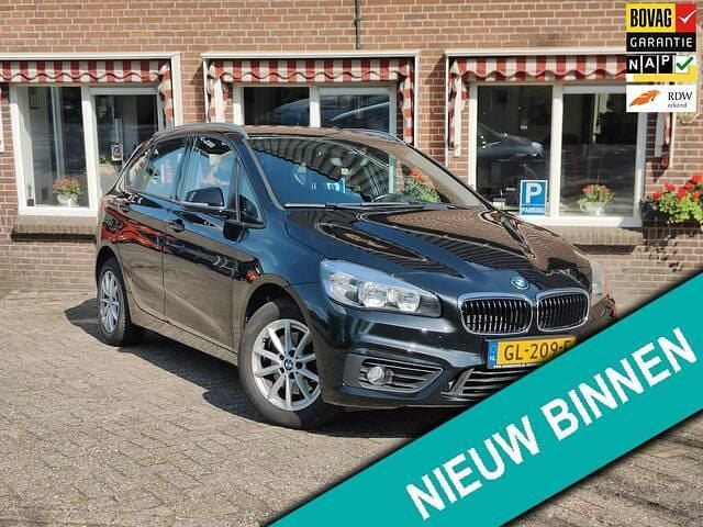 Zwart Gebruikt 2015 BMW 218 Performance Stationwagen | € 9.950 (Eerlijke prijs) - Afbeelding 1/4