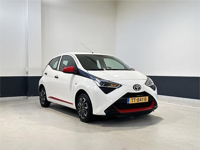 Occasion Toyota Aygo 72 PK (52 kW) 2018 Wit Hatchback