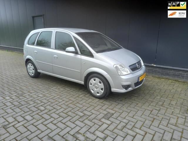 Grijs Gebruikt 2006 Opel Meriva Enjoy MPV | € 1.250 (Goede deal) - Afbeelding 1/4