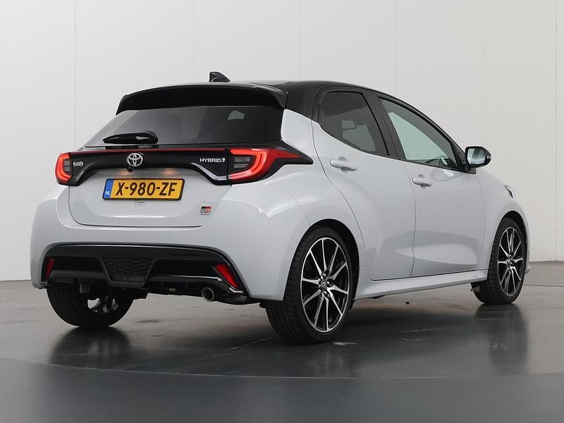Occasion Toyota Yaris Hybrid Sport 2024 Wit Hatchback