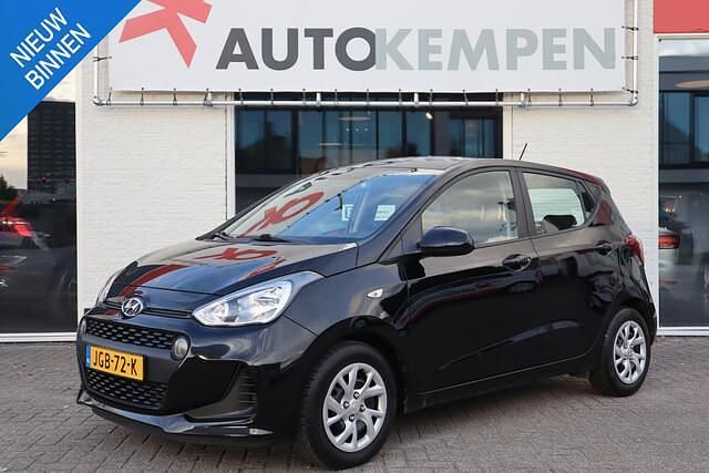 Zwart Gebruikt 2020 Hyundai i10 Comfort Hatchback | € 10.900 (Eerlijke prijs) - Afbeelding 1/4