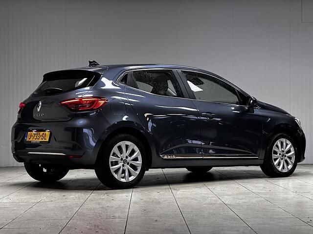 Occasion Renault Clio V Intens 131 PK (96 kW) 2020 Grijs (metallic) Hatchback