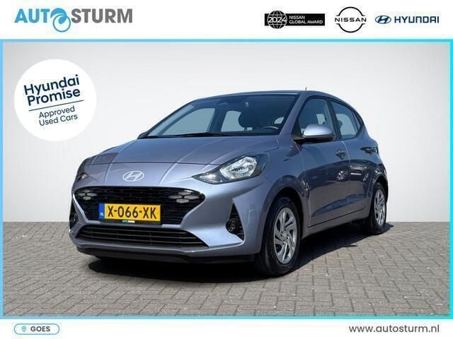 Hatchback Gebruikt 2024 Hyundai i10 Comfort Hatchback | € 15.390 (Eerlijke prijs) - Afbeelding 1/4