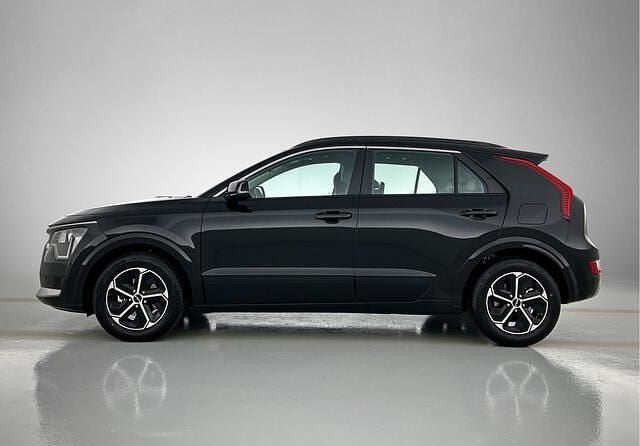Nieuw Kia Niro Play 129 PK (94 kW) 2025 Zwart SUV