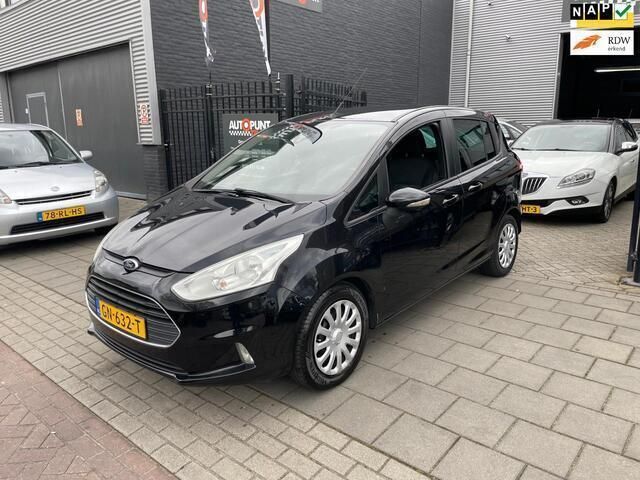 Zwart Gebruikt 2013 Ford B-MAX Titanium MPV | € 3.999 (Goede deal) - Afbeelding 1/4