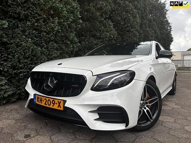 Wit Gebruikt 2016 Mercedes E200 Prestige Sedan | € 26.000 (Iets duurder) - Afbeelding 1/4