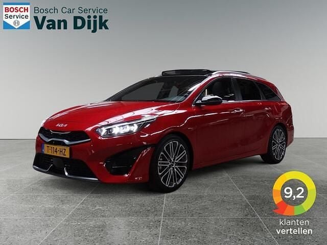 Rood Occasion 2023 Kia Ceed Sportswagon GT-Line Stationwagen | € 26.777 (Goede deal) - Afbeelding 1/4