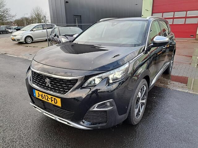 Zwart, metallic lak Gebruikt 2020 Peugeot 5008 MPV | € 14.999 (Goede deal) - Afbeelding 1/4