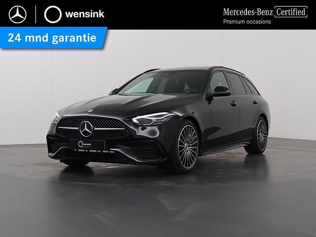 Zwart Gebruikt 2024 Mercedes C180 AMG Stationwagen | € 49.850 (Iets duurder) - Afbeelding 1/4