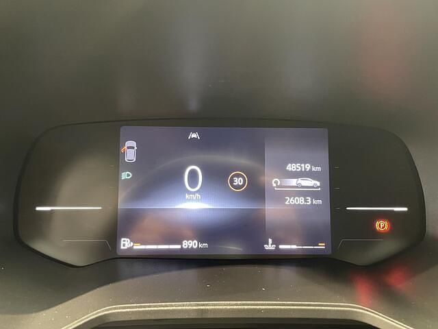 Occasion Renault Clio V Evolution 91 PK (66 kW) 2024 Noir étoilé (gne) Hatchback