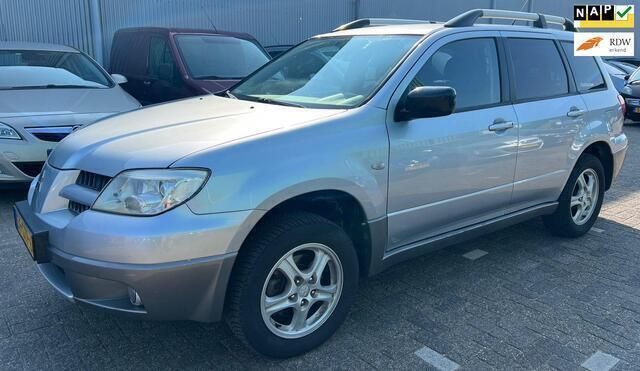 Grijs Gebruikt 2008 Mitsubishi Outlander SUV | € 2.650 - Afbeelding 1/4
