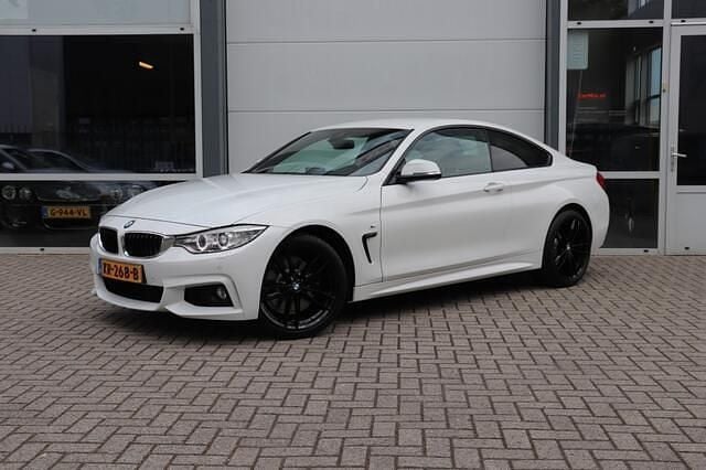 Wit, andere lak Gebruikt 2015 BMW 428 Executive Coupé | € 19.950 (Eerlijke prijs) - Afbeelding 1/4