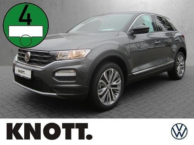 Grijs Gebruikt 2021 VW T-Roc United SUV | € 26.840 (Eerlijke prijs) - Afbeelding 1/4