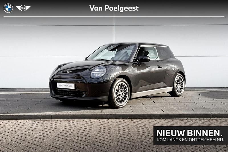 Nieuw Mini Cooper 135 kW (184 PK) 2026 Midnight black ii (c4r) Hatchback