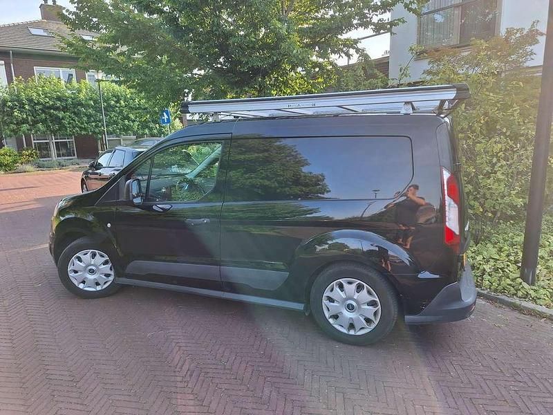 Zwart Gebruikt 2016 Ford Transit Trend Van | € 9.000 (Iets duurder) - Afbeelding 1/4