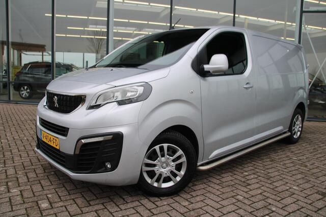 Grijs Gebruikt 2017 Peugeot Expert Premium Van | € 9.900 (Duur) - Afbeelding 1/4