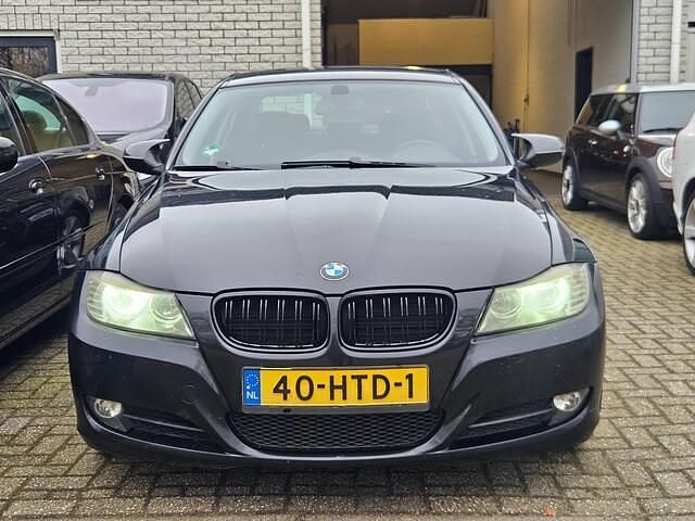 Occasion BMW 318 143 PK (105 kW) 2009 Zwart Sedan