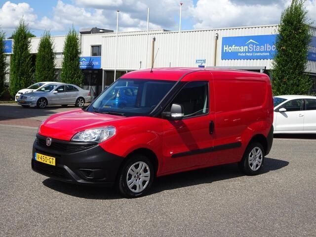 Overige Gebruikt 2017 Fiat Doblò MPV | € 6.450 (Goede deal) - Afbeelding 1/4