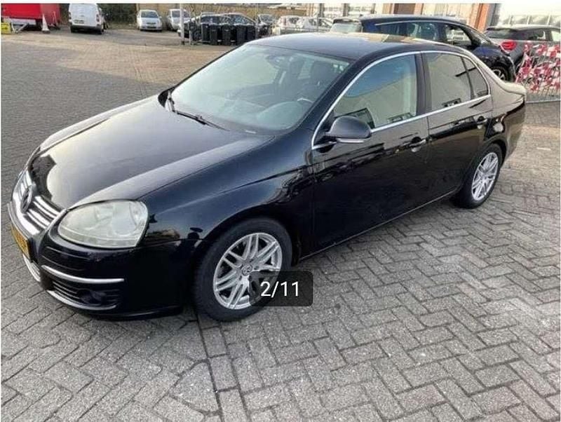 Zwart Gebruikt 2007 VW Jetta Sportline Sedan | € 1.500 (Super prijs) - Afbeelding 1/2