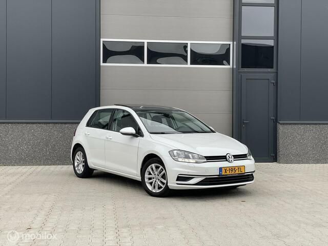 Wit Gebruikt 2017 VW Golf VII Highline Hatchback | € 15.950 (Goede deal) - Afbeelding 1/4