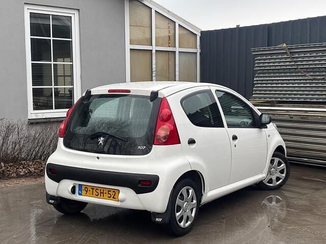 Occasion Peugeot 107 68 PK (50 kW) 2014 Wit Hatchback