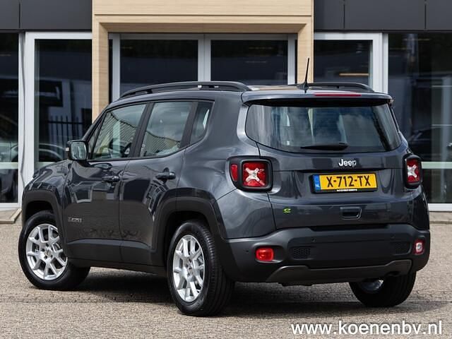 Occasion Jeep Renegade Limited 129 PK (94 kW) 2023 Grijs SUV