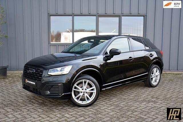 Zwart Occasion 2018 Audi Q2 Sport SUV | € 19.950 (Iets duurder) - Afbeelding 1/4