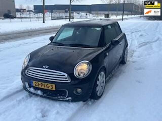 Occasion Mini Cooper Business 122 PK (89 kW) 2011 Zwart (metallic) Hatchback