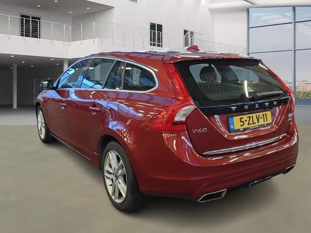 Occasion Volvo V60 Summum 215 PK (158 kW) 2015 Rood Stationwagen
