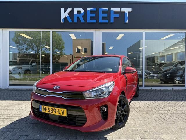 Rood Gebruikt 2017 Kia Rio Hatchback | € 13.450 (Iets duurder) - Afbeelding 1/4